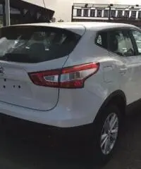 NISSAN Qashqai 1.5 dCi Acenta NISSAN Qashqai 1.5 dCi Acenta