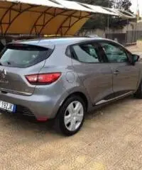 Renault Clio 1.5 DCI 8V 75 CV S&S 5P. Live Renault Clio 1.5 DCI 8V 75 CV S&S 5P. Live