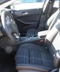 Mercedes-Benz Classe A W176 - BERLINA A 180 d Mercedes-Benz Classe A W176 - BERLINA A 180 d