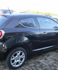 ALFA ROMEO MiTo 1.3 JTDm-2 95 CV S&S Distinctive ALFA ROMEO MiTo 1.3 JTDm-2 95 CV S&S Distinctive