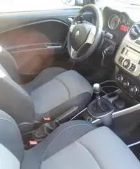 Alfa Romeo Mito 1.3 Jtdm-2 S&S Progression Alfa Romeo Mito 1.3 Jtdm-2 S&S Progression