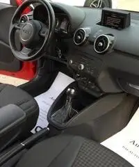 AUDI A1 1.4 TFSI S TRONIC AMBITION XENO C17 AUDI A1 1.4 TFSI S TRONIC AMBITION XENO C17