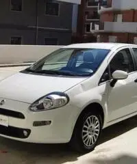 FIAT Punto 1.4 8V 5 porte Easypower Street FIAT Punto 1.4 8V 5 porte Easypower Street