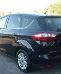 FORD C-Max Titanium 1.6 TDCi 115CV DPF FORD C-Max Titanium 1.6 TDCi 115CV DPF