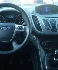 FORD C-Max Titanium 1.6 TDCi 115CV DPF FORD C-Max Titanium 1.6 TDCi 115CV DPF