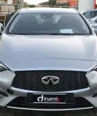INFINITI Q30 1.5 diesel Business INFINITI Q30 1.5 diesel Business