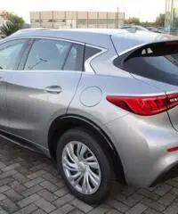 INFINITI Q30 1.5 diesel Business INFINITI Q30 1.5 diesel Business