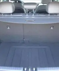 KIA Niro 1.6 GDi DCT HEV KIA Niro 1.6 GDi DCT HEV