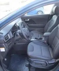 KIA Niro 1.6 GDi DCT HEV KIA Niro 1.6 GDi DCT HEV