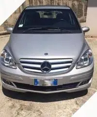 Mercedes Classe b Sempre bella Mercedes Classe b Sempre bella