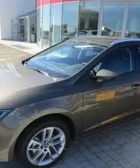 SEAT Leon 1.6 TDI 110 CV DSG ST Start/Stop Style SEAT Leon 1.6 TDI 110 CV DSG ST Start/Stop Style