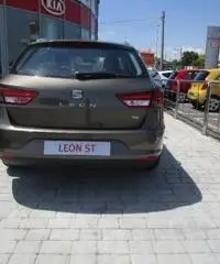 SEAT Leon 1.6 TDI 110 CV DSG ST Start/Stop Style SEAT Leon 1.6 TDI 110 CV DSG ST Start/Stop Style