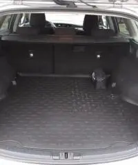 TOYOTA Auris Touring Sports 1.8 Hybrid Active TOYOTA Auris Touring Sports 1.8 Hybrid Active