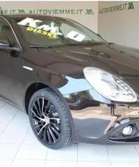 ALFA ROMEO Giulietta 1.6 JTDm 120 CV BLACK EDITION ALFA ROMEO Giulietta 1.6 JTDm 120 CV BLACK EDITION
