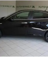 ALFA ROMEO Giulietta 1.6 JTDm 120 CV BLACK EDITION ALFA ROMEO Giulietta 1.6 JTDm 120 CV BLACK EDITION