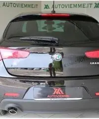 ALFA ROMEO Giulietta 1.6 JTDm 120 CV BLACK EDITION ALFA ROMEO Giulietta 1.6 JTDm 120 CV BLACK EDITION