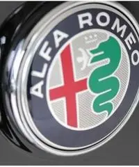 ALFA ROMEO Giulietta 1.6 JTDm 120 CV BLACK EDITION ALFA ROMEO Giulietta 1.6 JTDm 120 CV BLACK EDITION