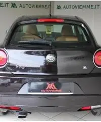 ALFA ROMEO MiTo 1.4 105 CV Junior Distinctive ALFA ROMEO MiTo 1.4 105 CV Junior Distinctive