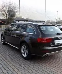 AUDI A4 allroad 3.0 V6 TDI F.AP. S tronic Advanced AUDI A4 allroad 3.0 V6 TDI F.AP. S tronic Advanced