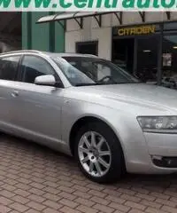 AUDI A6 3.0 V6 TDI qu. Av.