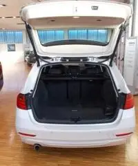 BMW 320 d xDrive Touring Modern 4X4