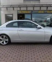 BMW 335 i cat Cabrio Futura BMW 335 i cat Cabrio Futura