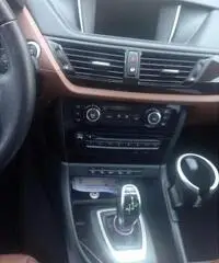 BMW X1 xDrive18d Sport Line BMW X1 xDrive18d Sport Line