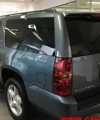 CHEVROLET Suburban 5.3L V8 LTZ - 8 posti - Disp. GPL - COME NUOVO!!! CHEVROLET Suburban 5.3L V8 LTZ - 8 posti - Disp. GPL - COME NUOVO!!!