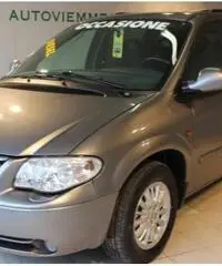 CHRYSLER Voyager 2.5 CRD cat LX CHRYSLER Voyager 2.5 CRD cat LX