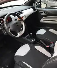CITROEN DS3 14 vti Just Black 95cv cmp CITROEN DS3 14 vti Just Black 95cv cmp