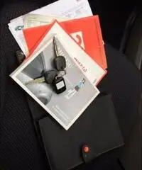 DAIHATSU Sirion 1.0 12V Mio DAIHATSU Sirion 1.0 12V Mio