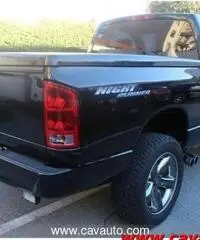 DODGE RAM 5.7L V8 HEMI Night Runner - AUTOCARRO - Disp. GPL