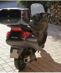 Piaggio X9 125 amalfi