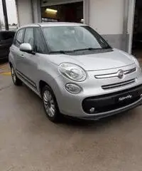 Fiat 500L 1.3 Multijet 95 CV  Pop Star Fiat 500L 1.3 Multijet 95 CV  Pop Star