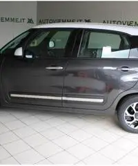 FIAT 500L 1.4 95 CV Pop FIAT 500L 1.4 95 CV Pop