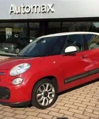 FIAT 500L 1.6 Multijet 105cv allestimento Pop Star FIAT 500L 1.6 Multijet 105cv allestimento Pop Star