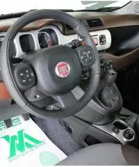 FIAT Panda Cross 1.3 MJT 95 CV S&S 4x4 FIAT Panda Cross 1.3 MJT 95 CV S&S 4x4