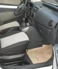 FIAT Qubo 14 8v Active natural power 70cv FIAT Qubo 14 8v Active natural power 70cv