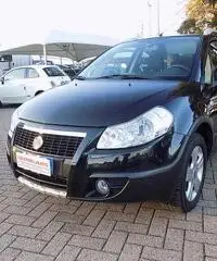 FIAT Sedici 1.6 16V 4x4 Emotion