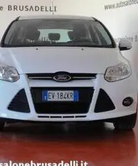 FORD Focus 1.6 TDCi 115 CV SW - TAGLIANDI E KM CERTIFICATI FORD Focus 1.6 TDCi 115 CV SW - TAGLIANDI E KM CERTIFICATI