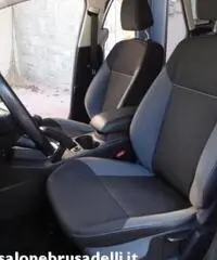 FORD Focus 1.6 TDCi 115 CV SW - TAGLIANDI E KM CERTIFICATI FORD Focus 1.6 TDCi 115 CV SW - TAGLIANDI E KM CERTIFICATI