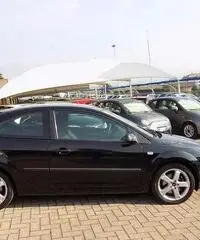 Ford Focus Focus 1.8 TDCi (115CV) Coupé Ford Focus Focus 1.8 TDCi (115CV) Coupé