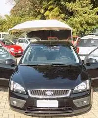 Ford Focus Focus 1.8 TDCi (115CV) Coupé Ford Focus Focus 1.8 TDCi (115CV) Coupé