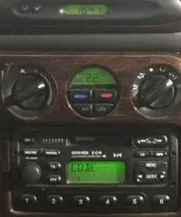 FORD Mondeo 1.8 turbodiesel cat S.W. Ghia FORD Mondeo 1.8 turbodiesel cat S.W. Ghia