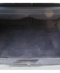 FORD Mondeo 1.8 turbodiesel cat S.W. Ghia FORD Mondeo 1.8 turbodiesel cat S.W. Ghia