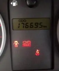 HYUNDAI Getz 1.5 CRDi VGT 16V 5p. Style HYUNDAI Getz 1.5 CRDi VGT 16V 5p. Style