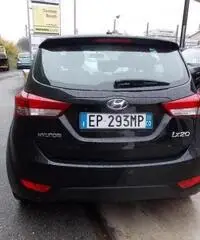 Hyundai iX20 1.6 125 CV Style A/T Hyundai iX20 1.6 125 CV Style A/T