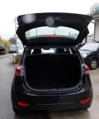 Hyundai iX20 1.6 125 CV Style A/T Hyundai iX20 1.6 125 CV Style A/T