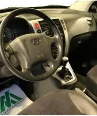 HYUNDAI Tucson 2.0 CRDi 4WD VGT Dynamic HYUNDAI Tucson 2.0 CRDi 4WD VGT Dynamic