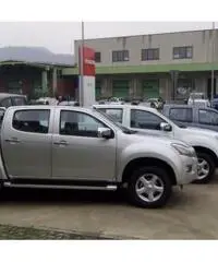 ISUZU D-Max 2.5 Crew Cab Quasar A/T 4WD